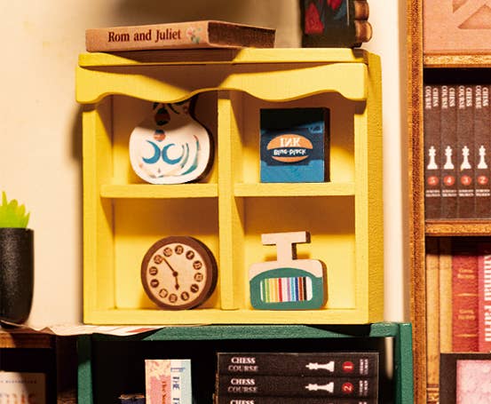 Shakespeare Bookstore DIY Book Nook Kit