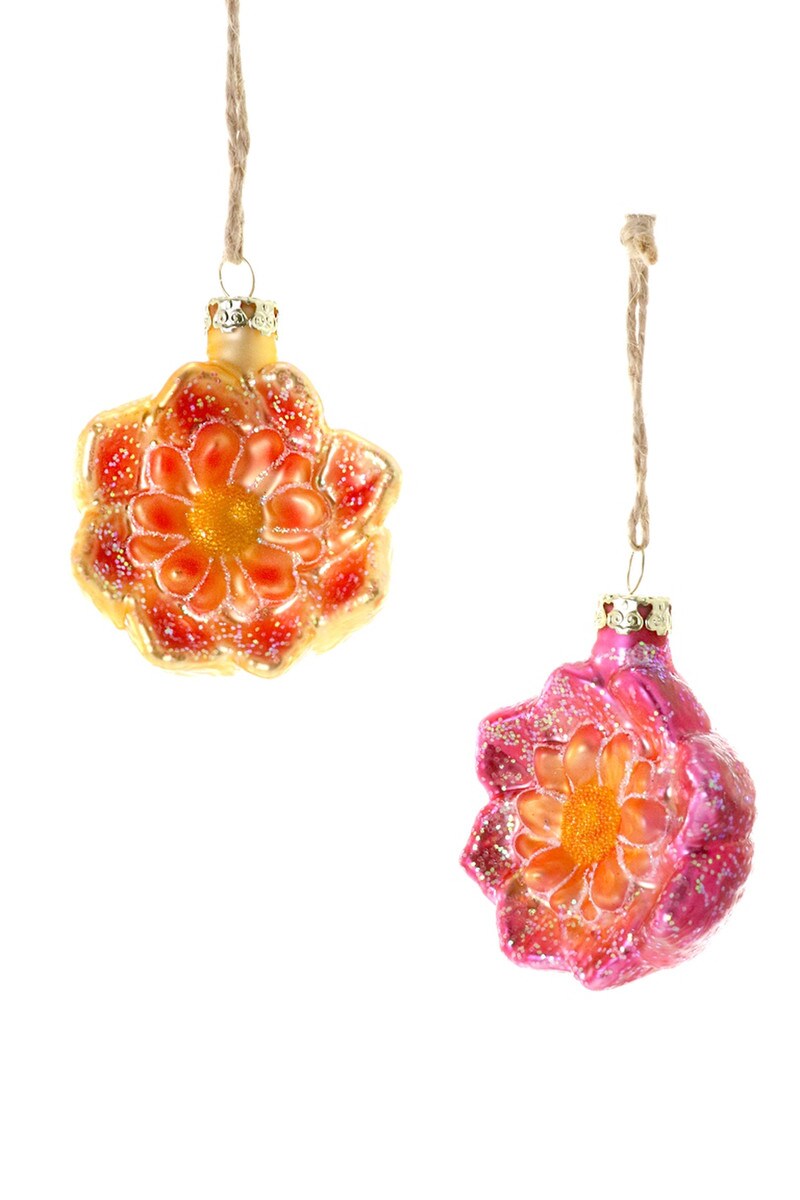 Single Dahlias Ornament (Assorted)