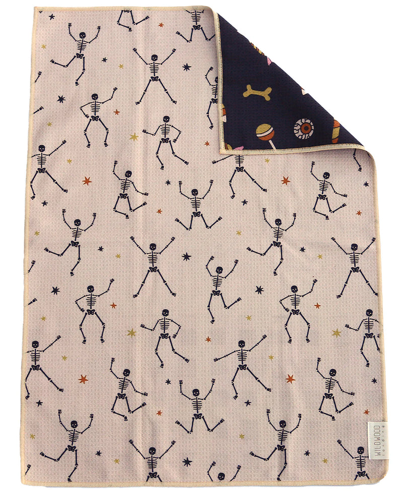 Skelly Treats Two-Sided Microfiber Hand Towel