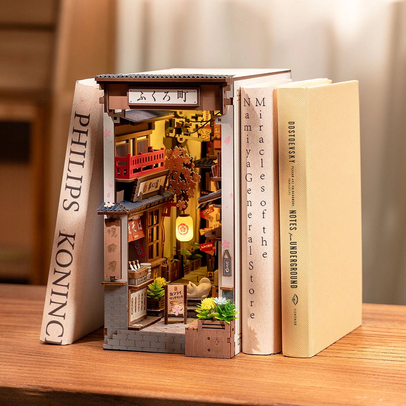 Sakura Wine Alley DIY Book Nook Kit