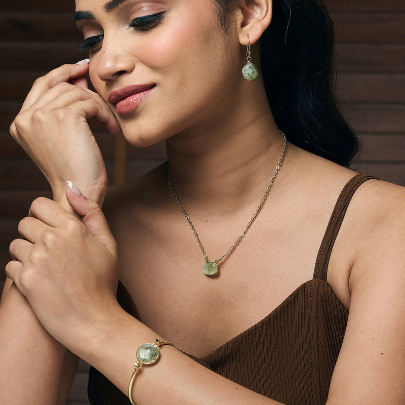 Gold Plated Necklace with Semiprecious Stone - Prehnite