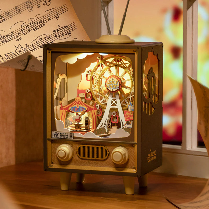 Sunset Carnival DIY TV-Shaped Music Box