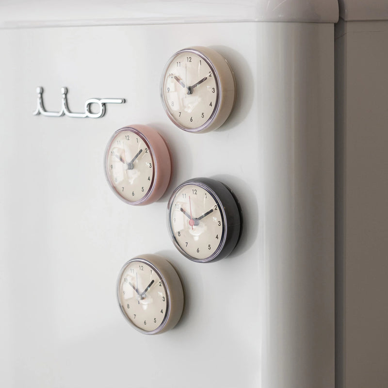 Round Clock with Suction Cup (Assorted)
