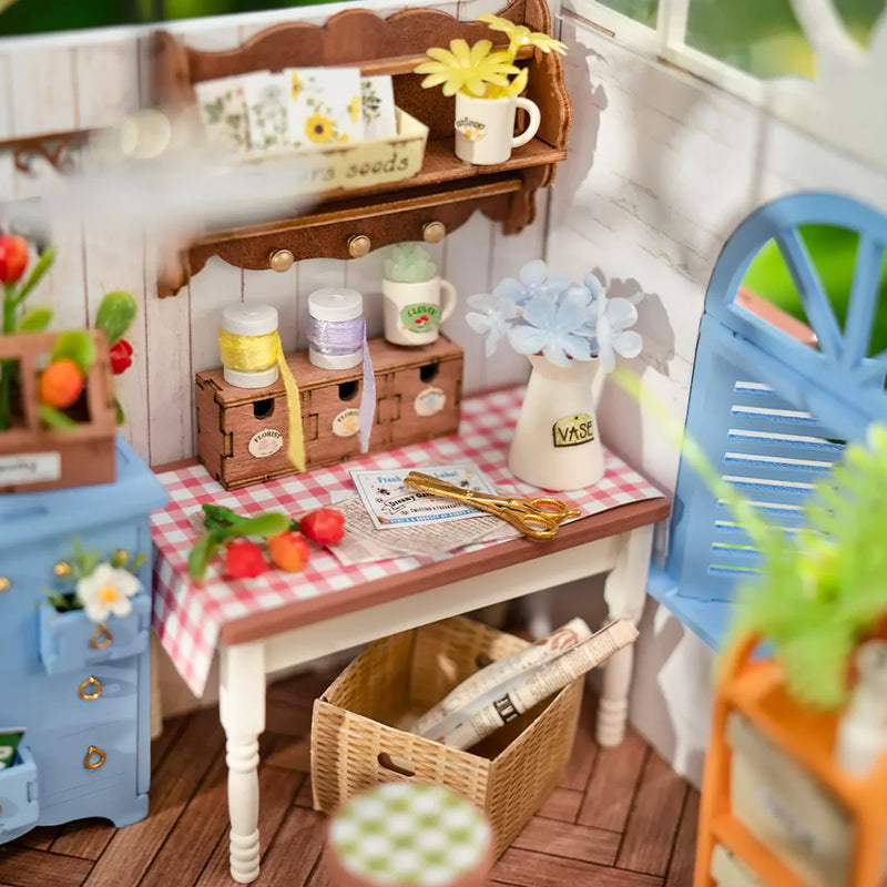 Dreamy Garden House DIY Miniature Kit