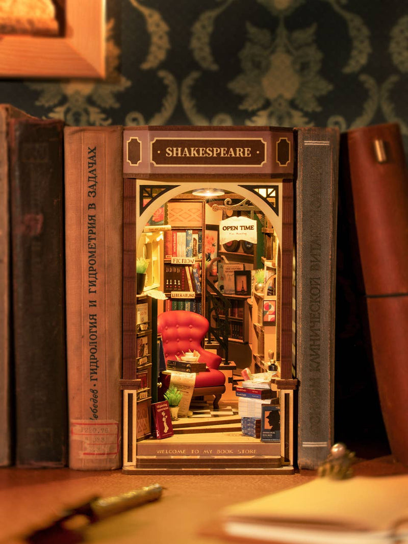 Shakespeare Bookstore DIY Book Nook Kit