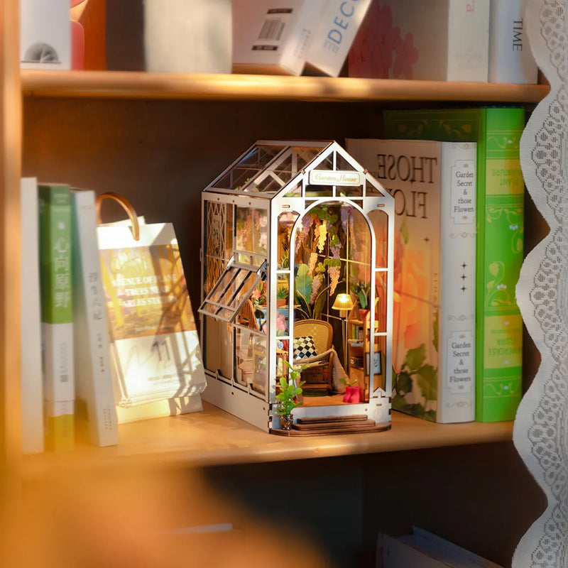 Garden House Book Nook DIY Miniature Kit