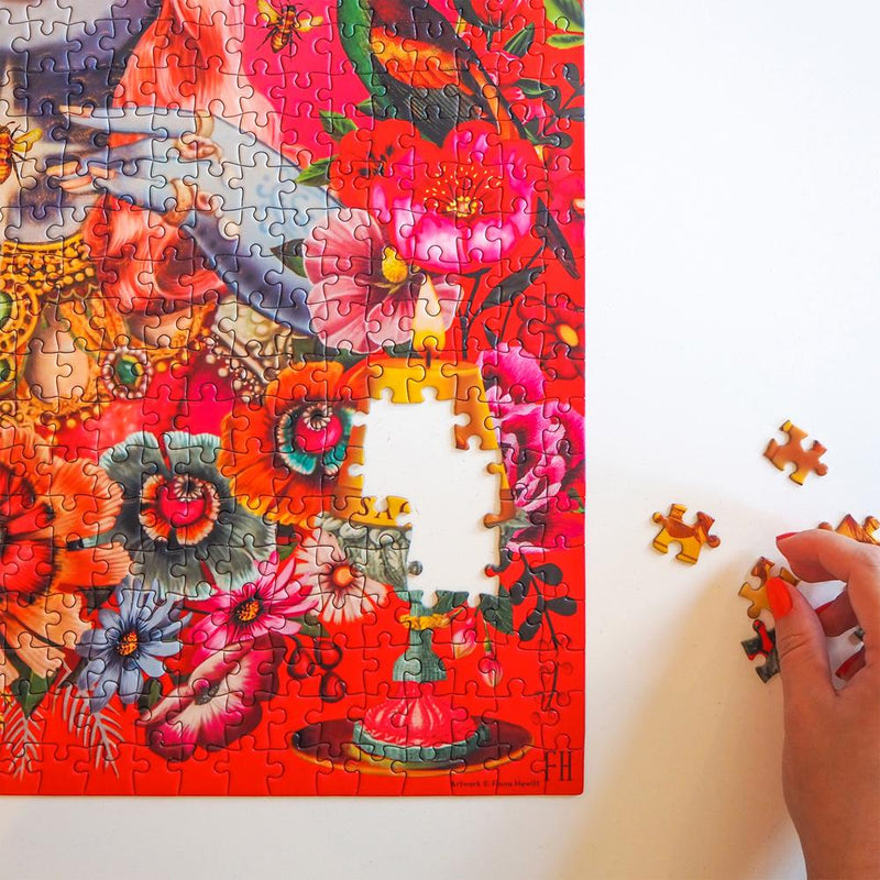 Queen Bee 1000 Piece Puzzle